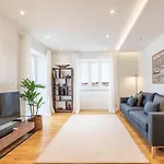 Guestready - Elegant Getaway In Estrela Lisboa