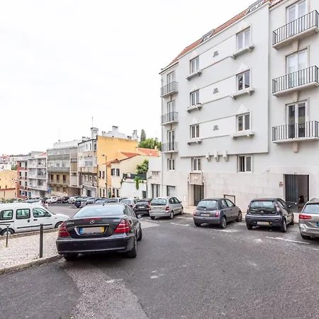 Lägenhet Guestready - Elegant Getaway In Estrela Lisboa