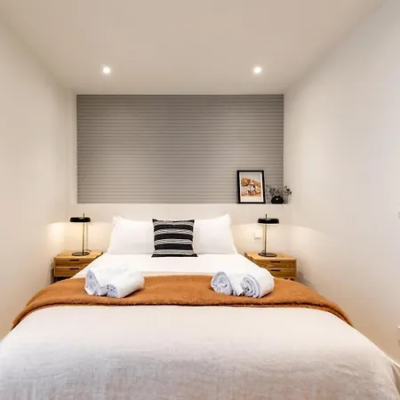 아파트 Guestready - Elegant Getaway In Estrela 리스본