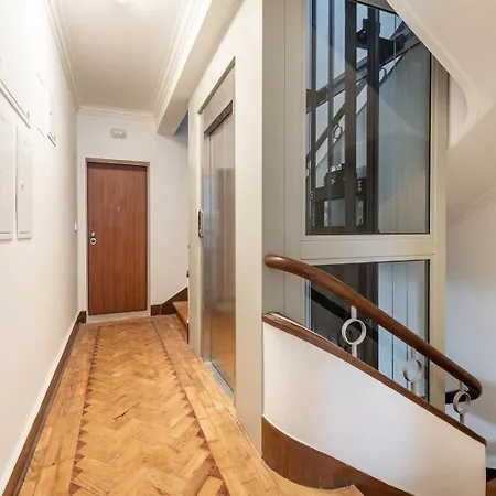 Guestready - Elegant Getaway In Estrela ליסבון